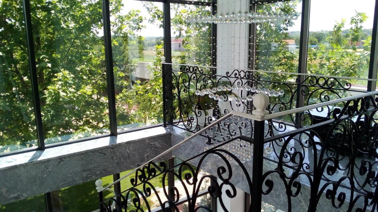 Mesecev Konak Bed and Breakfast Ni Eksteriør billede
